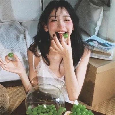 欲乱唇迷